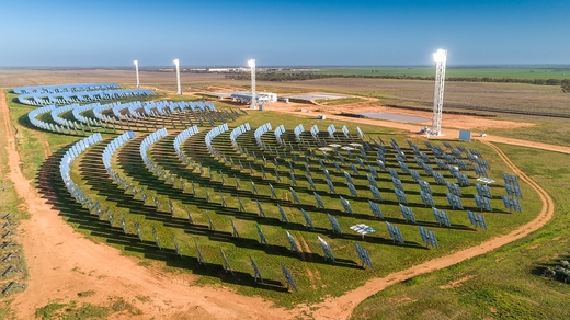 raygen-carwarp-power-plant-solar-fields-c-raygen.jpg